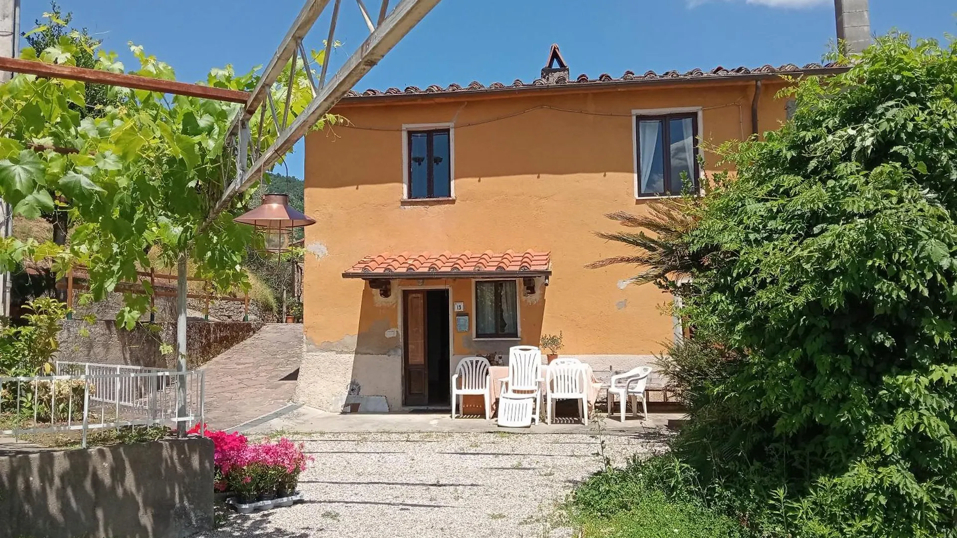 Casa Di Barignano Villa Pescia Holiday home